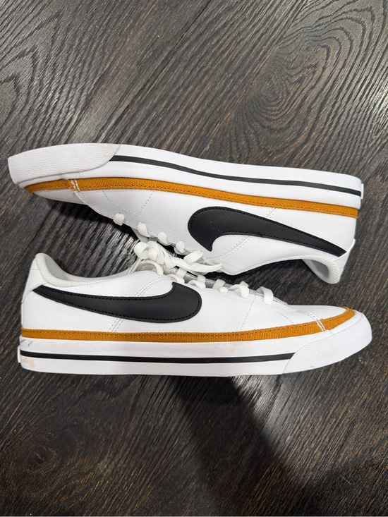 Other - Nike Court Legacy GS Low White Black Desert size 7Y